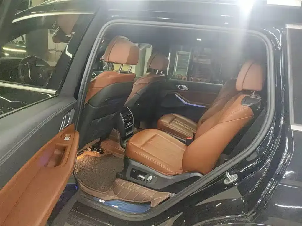 BMW X7 2021 из CN, фото 6