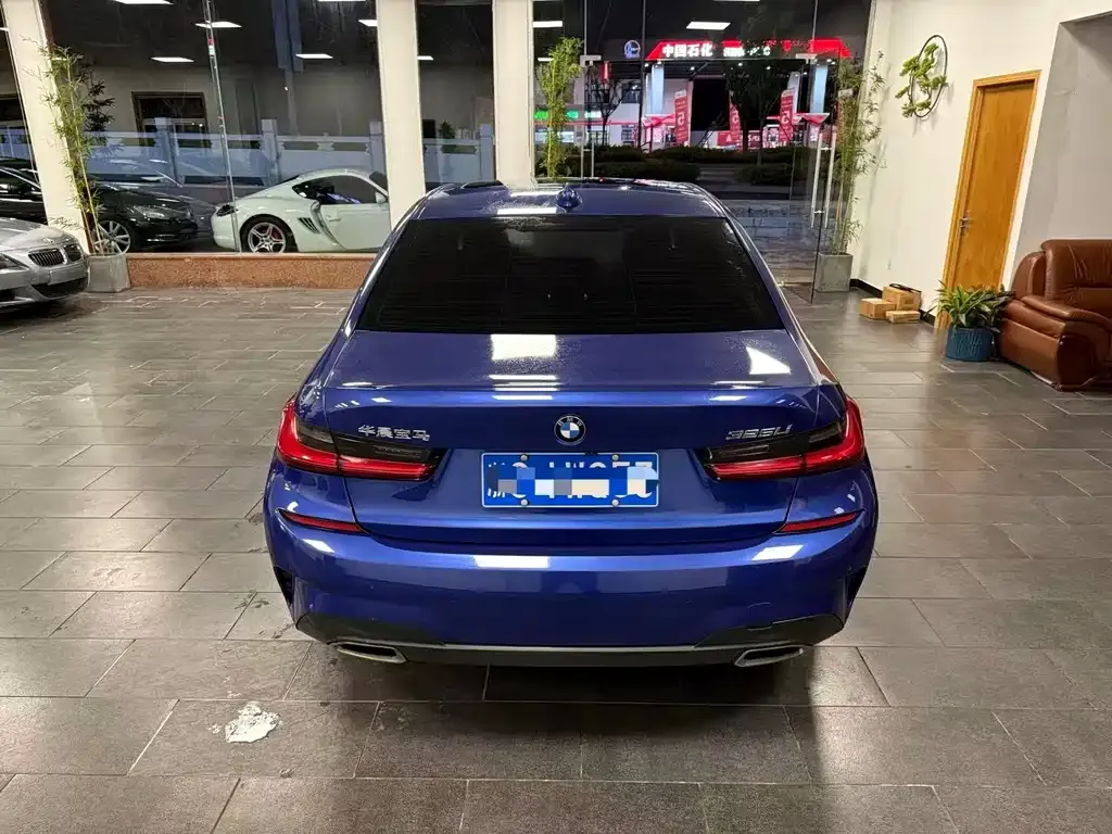 BMW 3 Series — фото 10