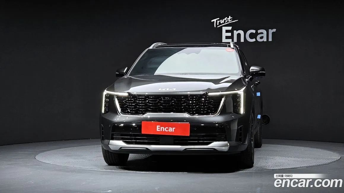 Kia Sorento — фото 3