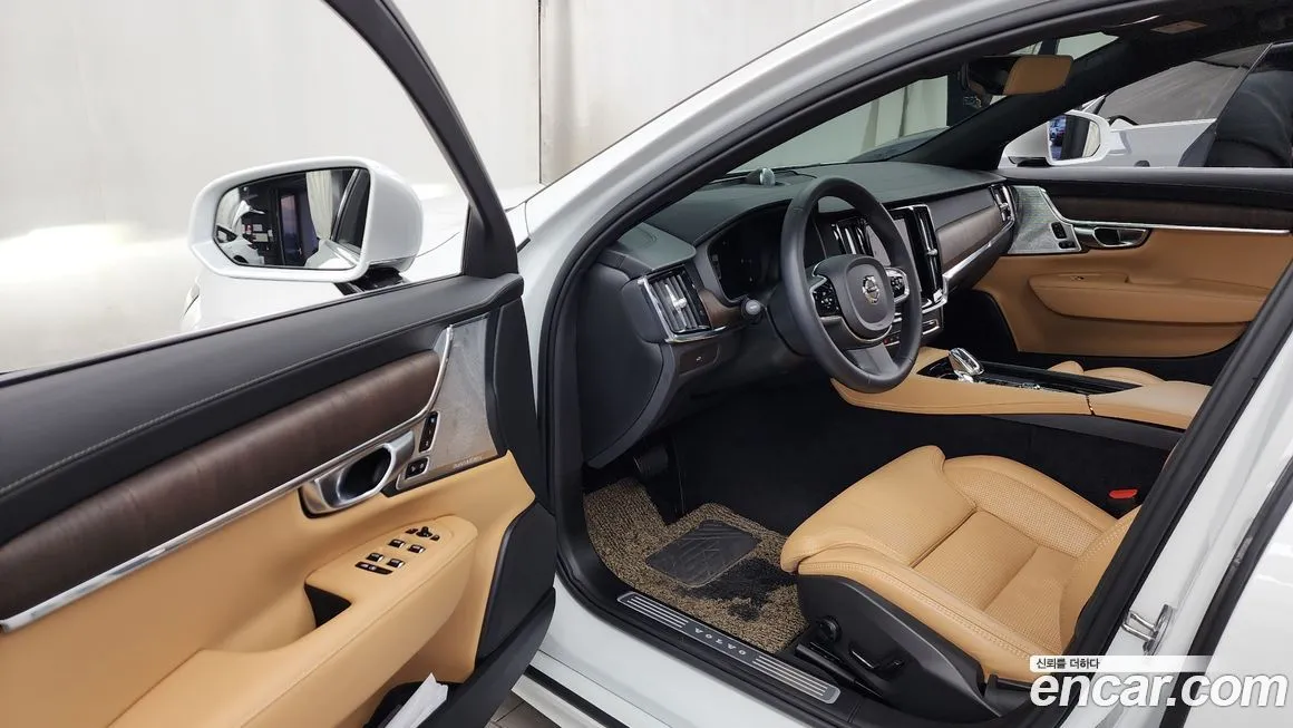 Volvo S90 2023 из KR, фото 10