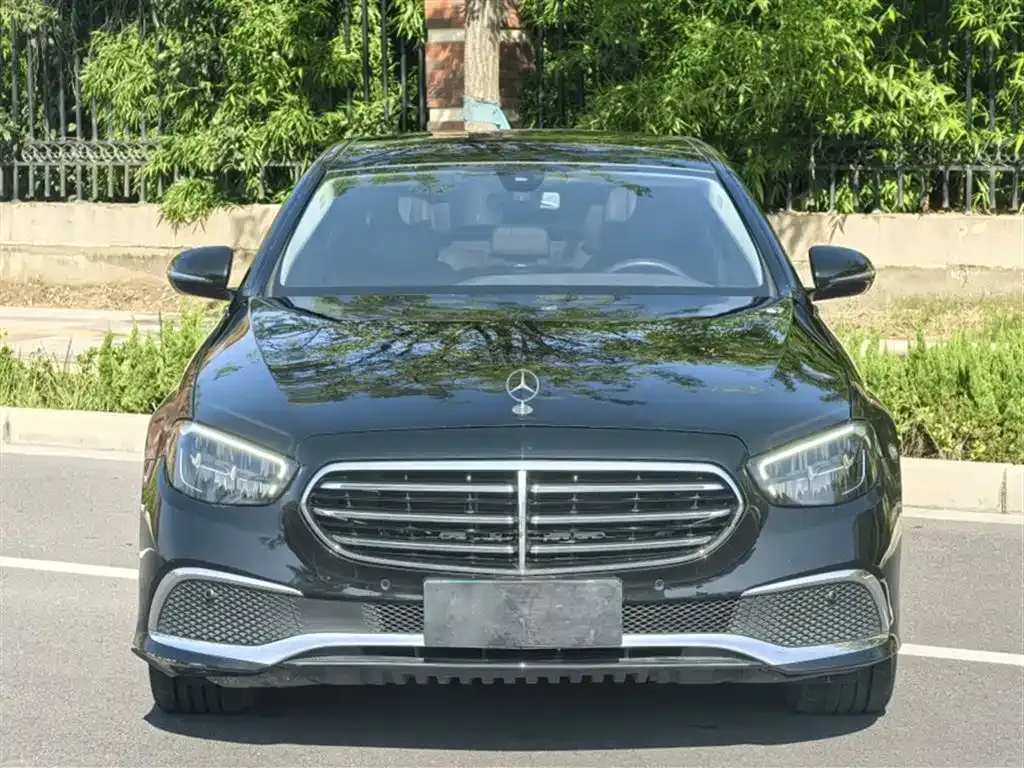 Mercedes-Benz E-Class 2022 из CN, фото 3