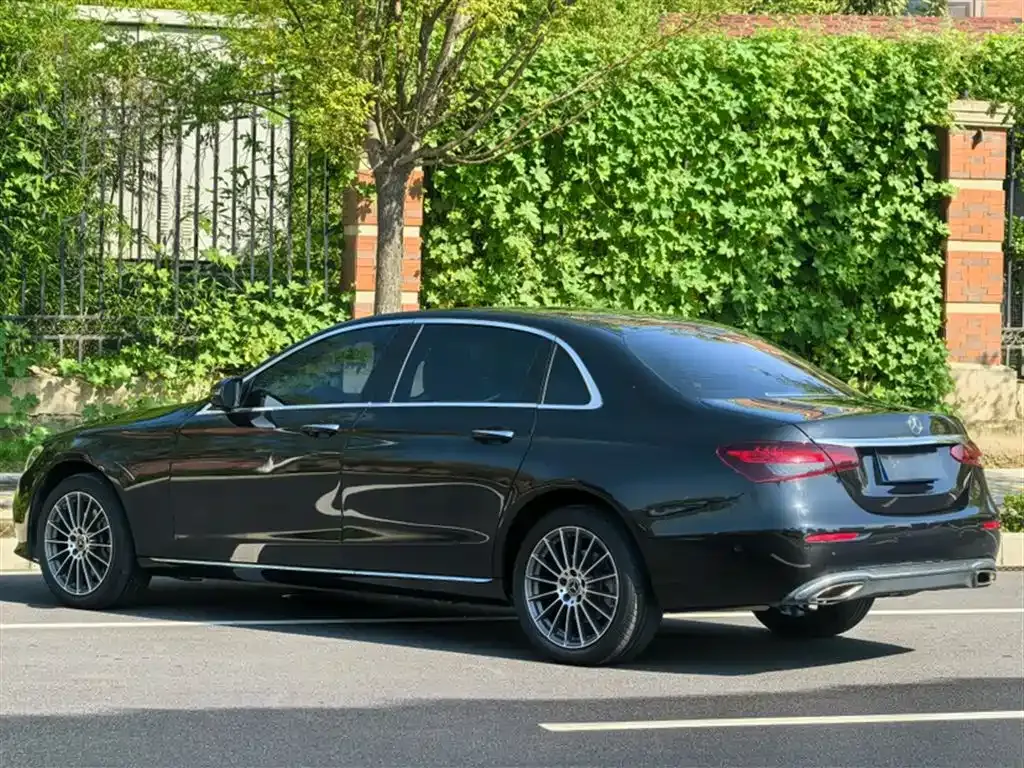 Mercedes-Benz E-Class 2022 из CN, фото 6
