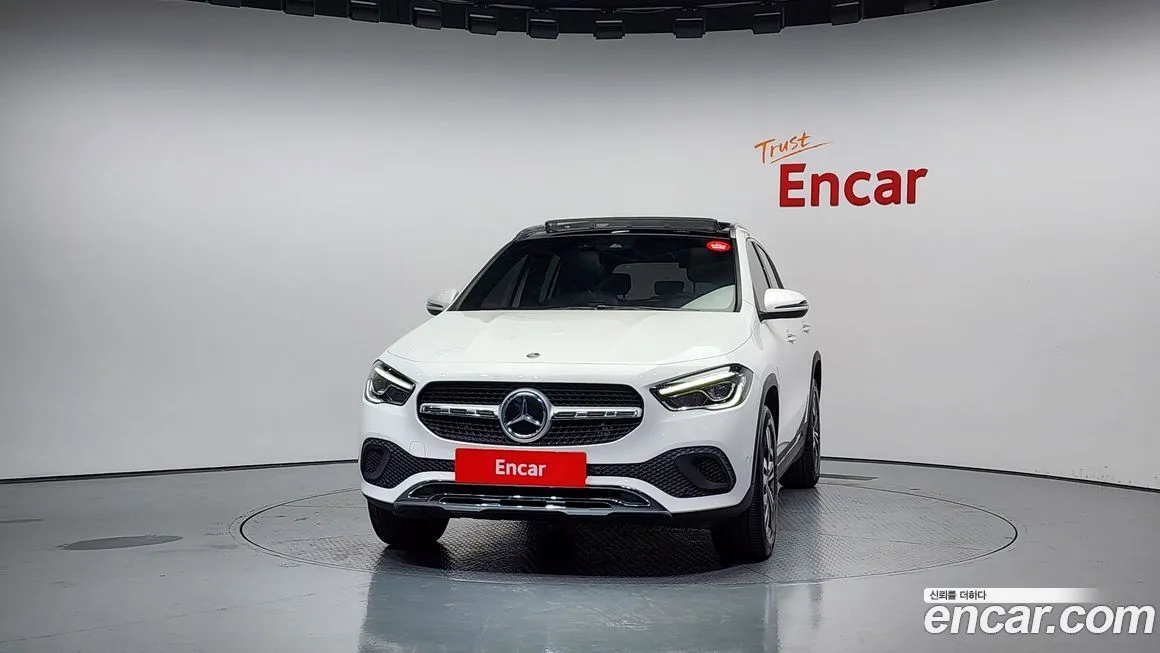Mercedes-Benz GLA-Class — фото 3