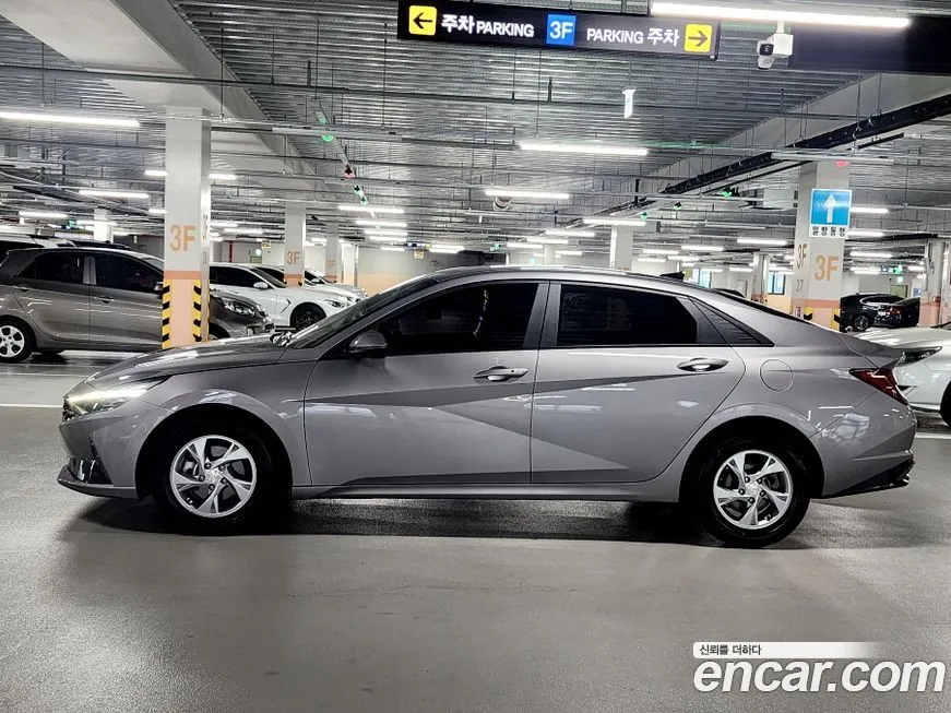 Hyundai AVANTE — фото 2