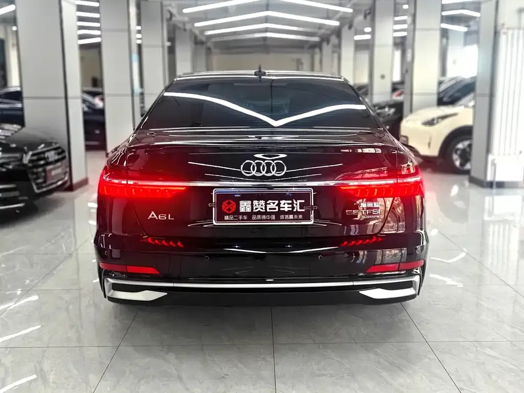 Audi A6L 2023 из CN, фото 10