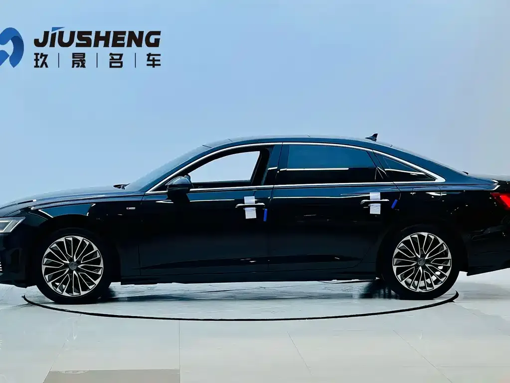 Audi A6L New Energy 2021 из CN, фото 3