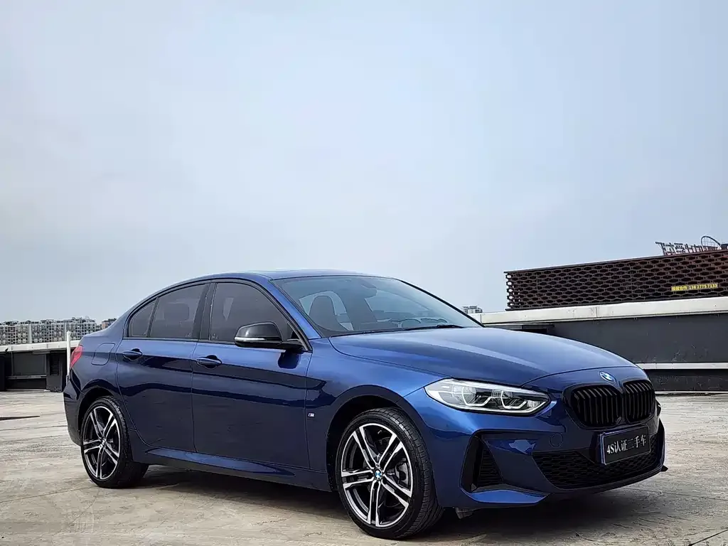 BMW 1 Series 2021 из CN, фото 3