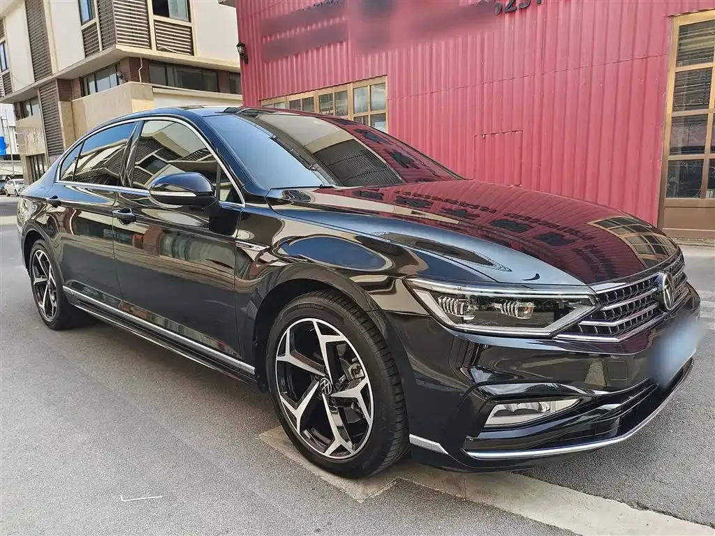 Volkswagen Magotan 2024 из CN, фото 3