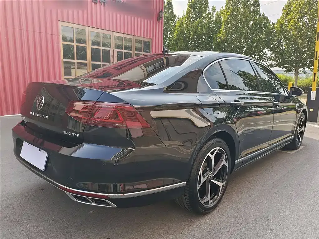 Volkswagen Magotan 2024 из CN, фото 4
