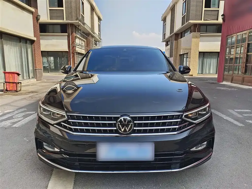 Volkswagen Magotan 2024 из CN, фото 5