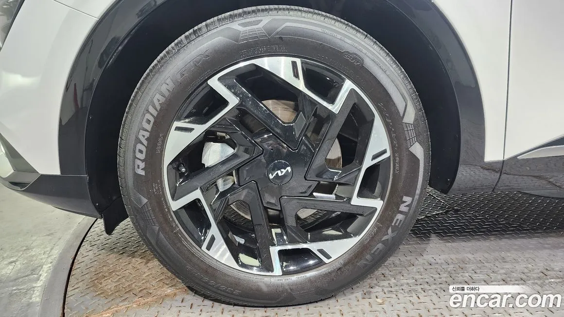 Kia Sportage — фото 5