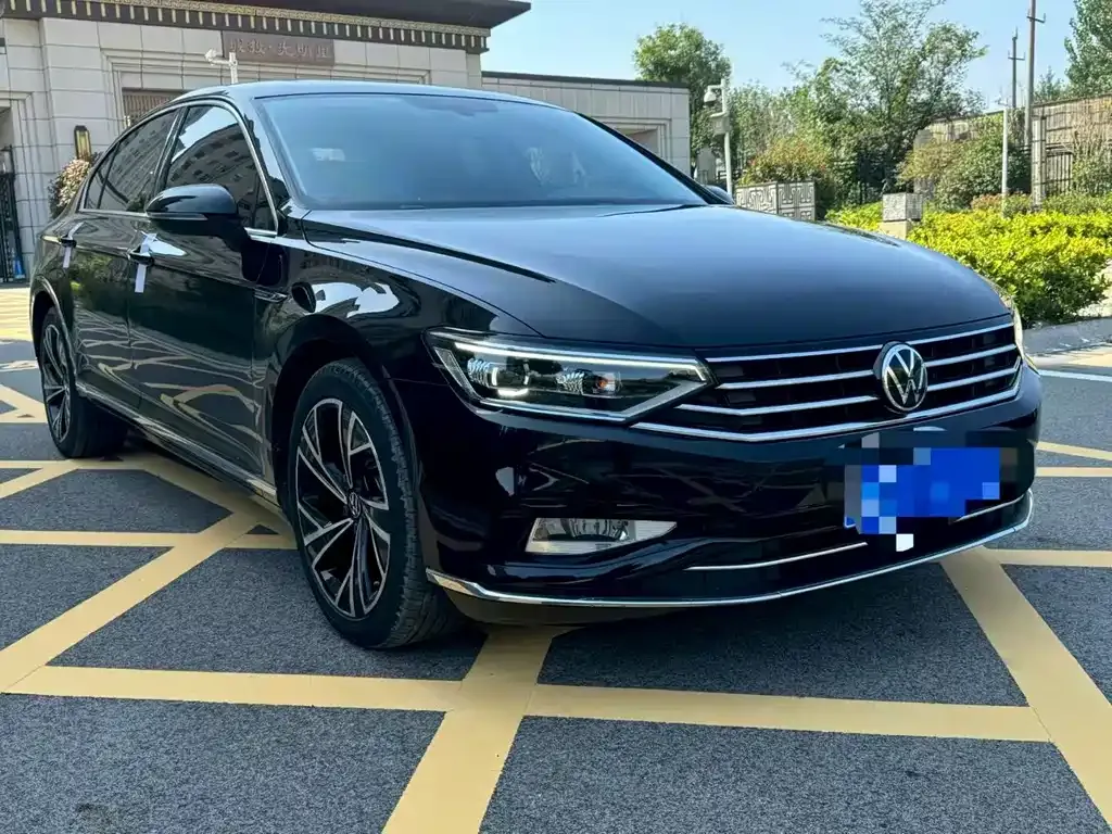 Volkswagen Magotan 2022 из CN, фото 2