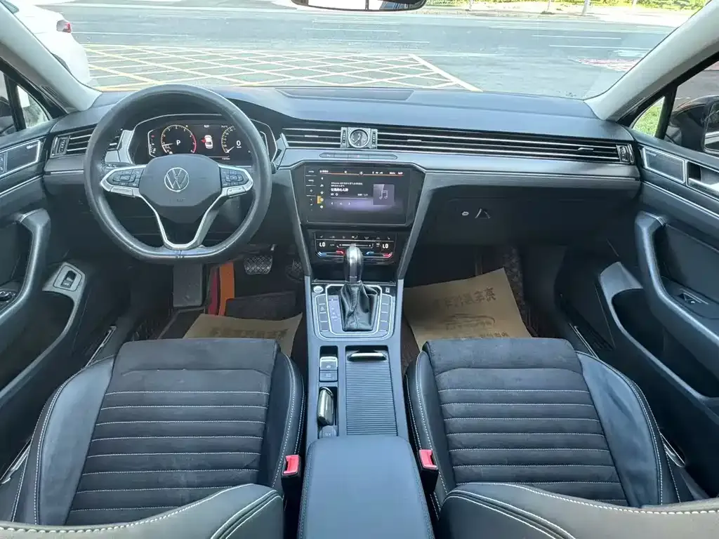 Volkswagen Magotan 2022 из CN, фото 8