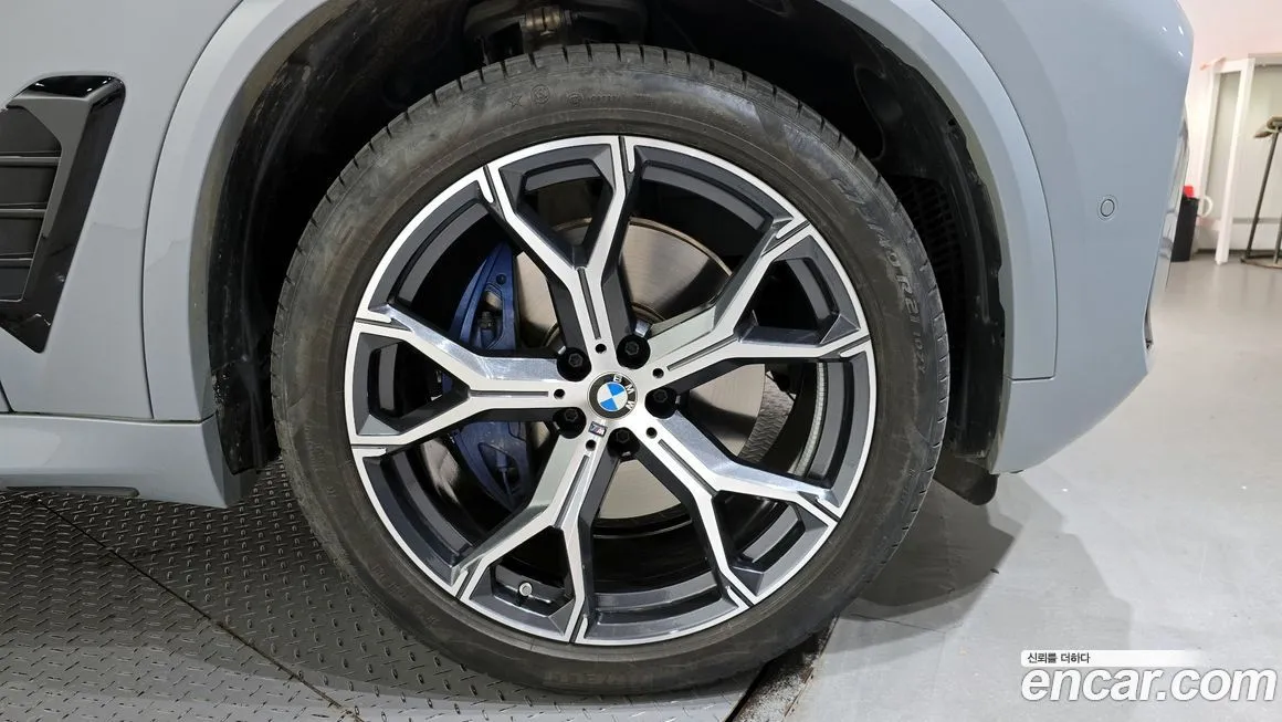 BMW X5 2025 из KR, фото 5