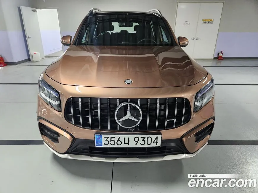 Mercedes-Benz GLB-Class — фото 1