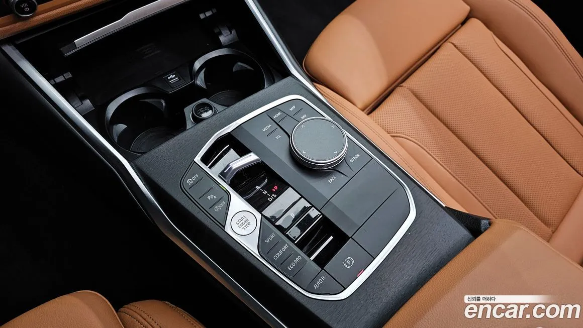 BMW 3-Series 2024 из KR, фото 9