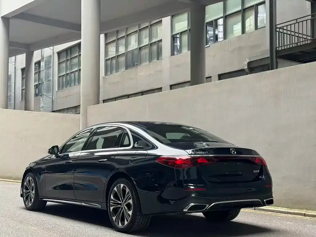 Mercedes-Benz E-Class New Energy — фото 4