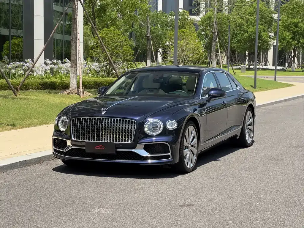 Bentley Flying Spur 2022 из CN, фото 1