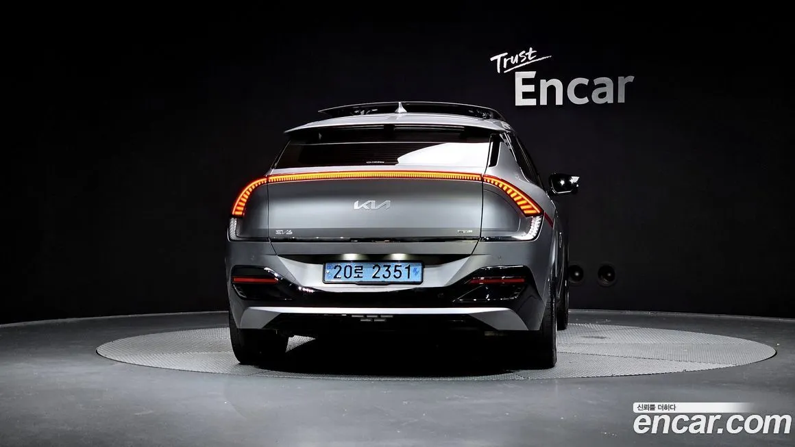 Kia EV6 — фото 4