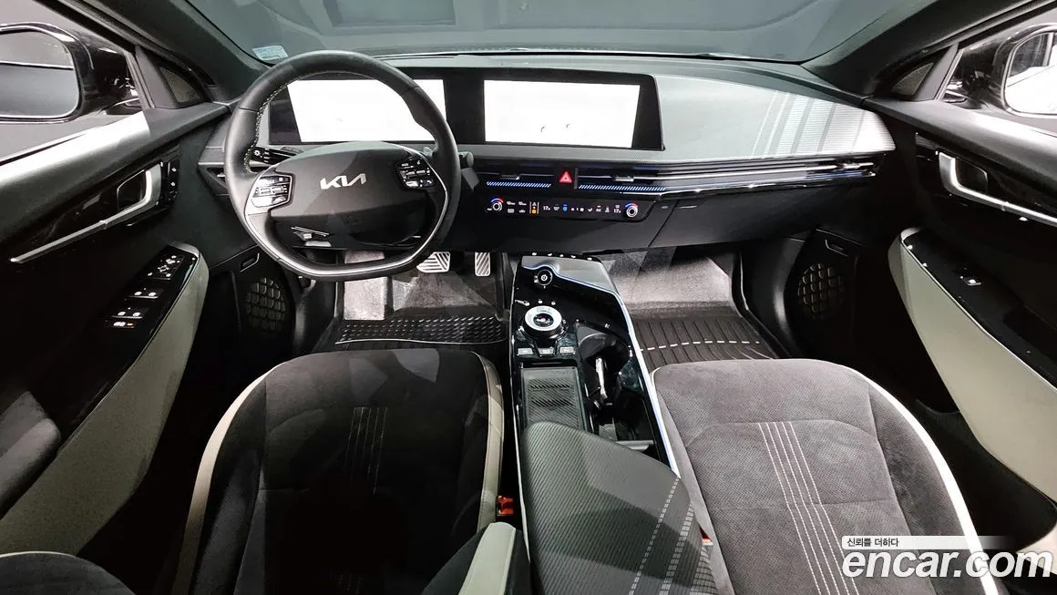 Kia EV6 — фото 7