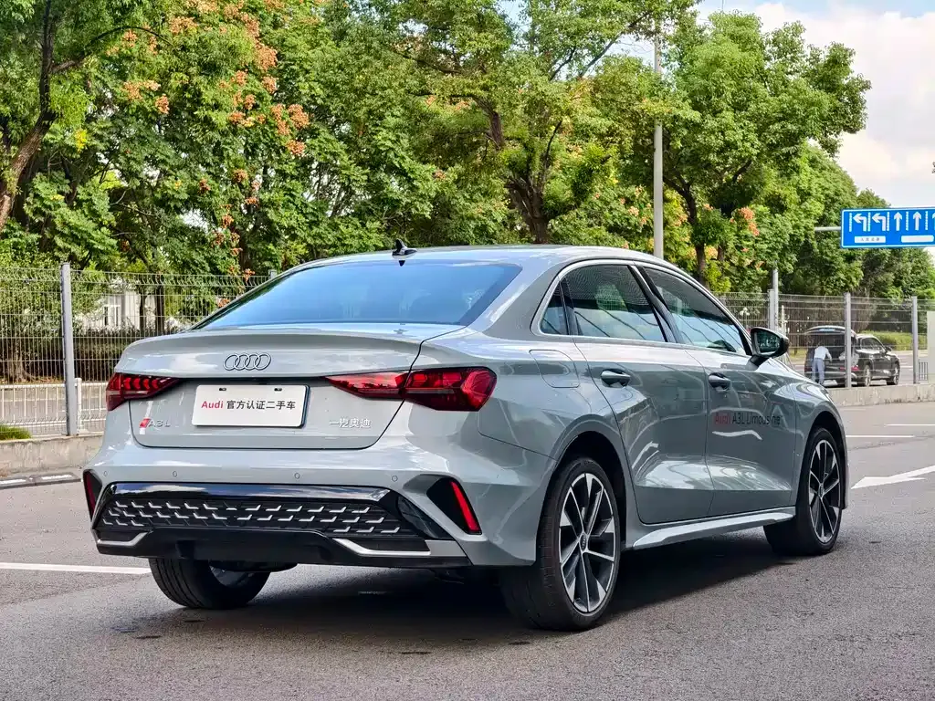 Audi A3 2024 из CN, фото 5