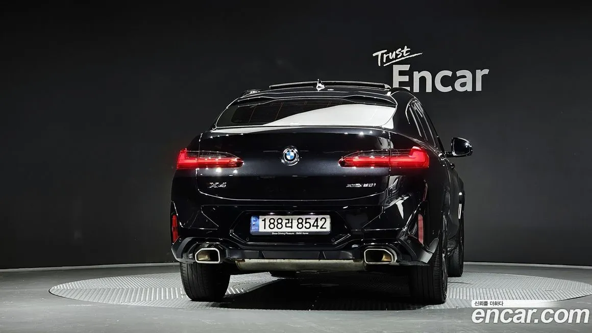 BMW X4 — фото 4
