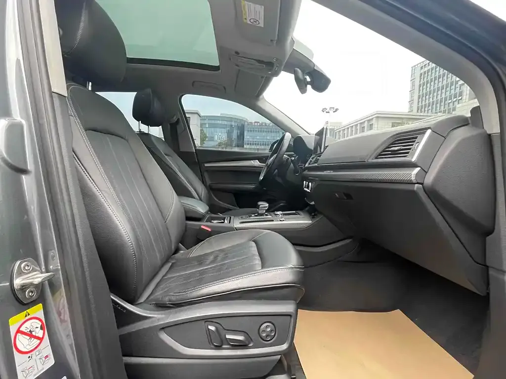 Audi Q5L 2021 из CN, фото 10