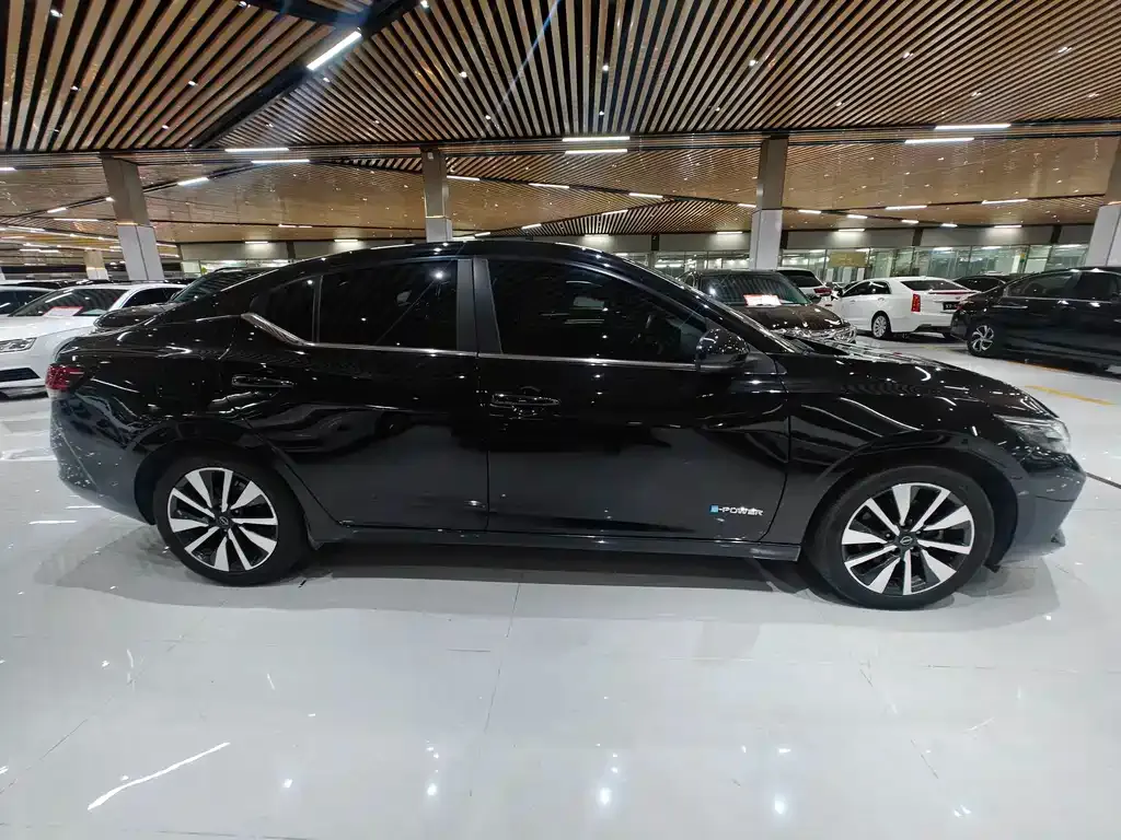 Nissan Sylphy 2023 из CN, фото 4