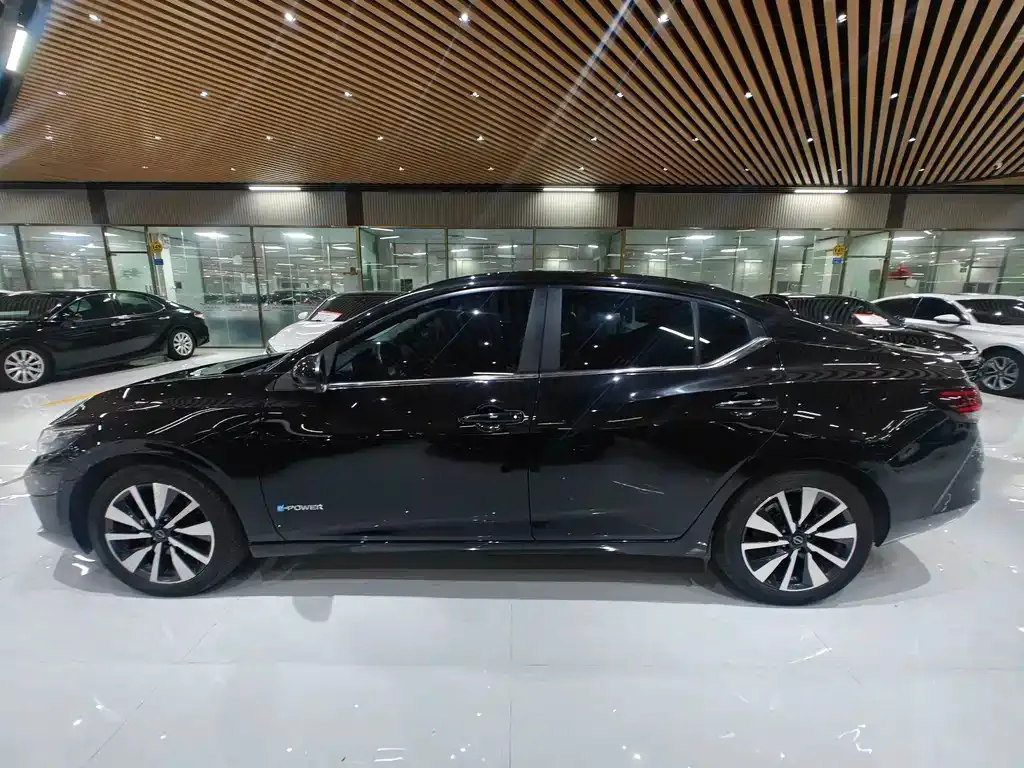 Nissan Sylphy 2023 из CN, фото 5