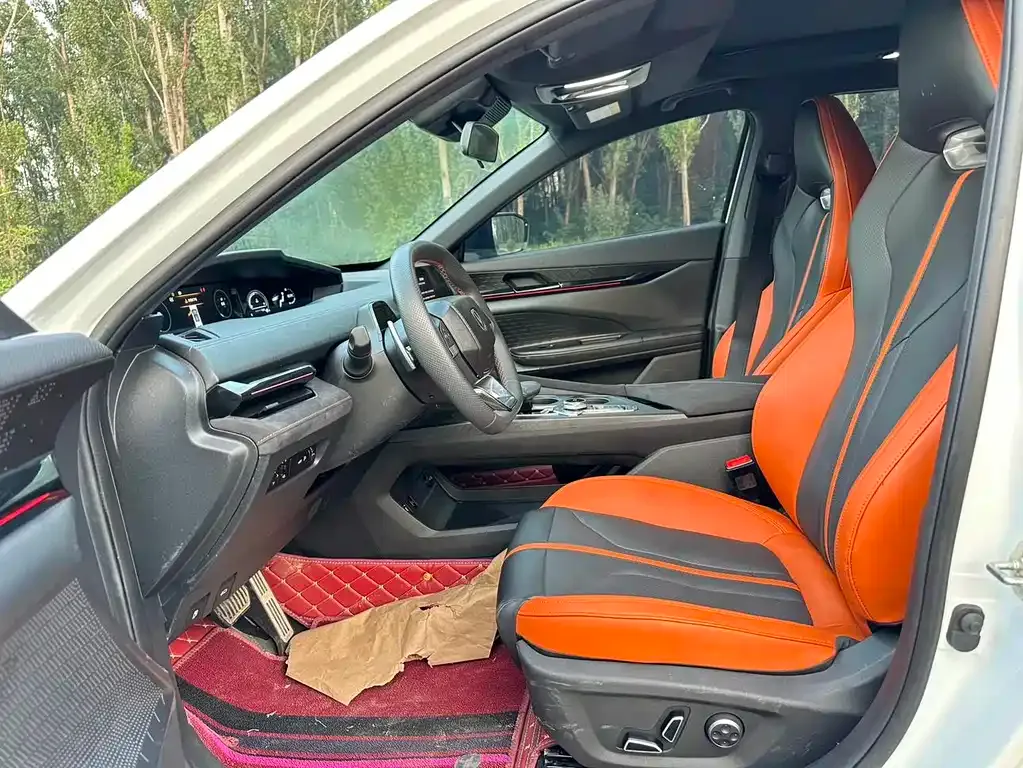 Changan UNI-V 2023 из CN, фото 4