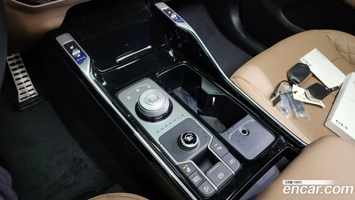 Kia Sorento — фото 9