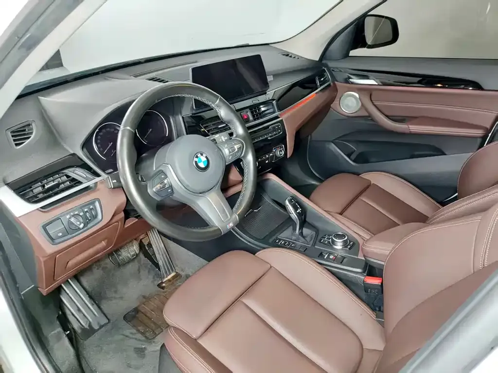 BMW X1 2023 из CN, фото 8