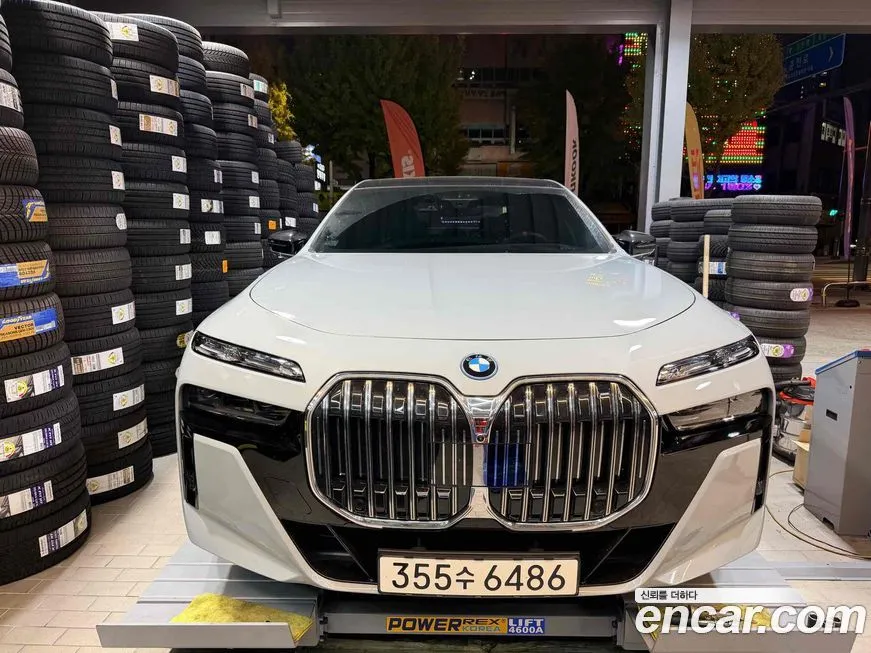 BMW 7-Series 2023 из KR, фото 1
