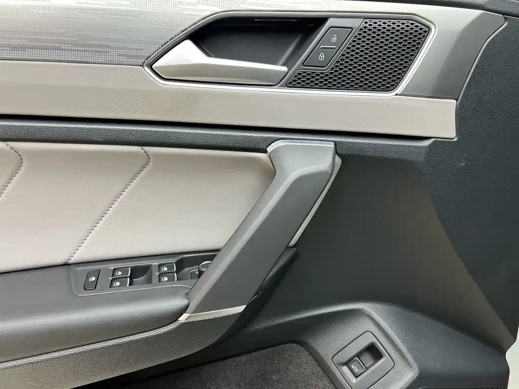 Volkswagen Tayron 2023 из CN, фото 9