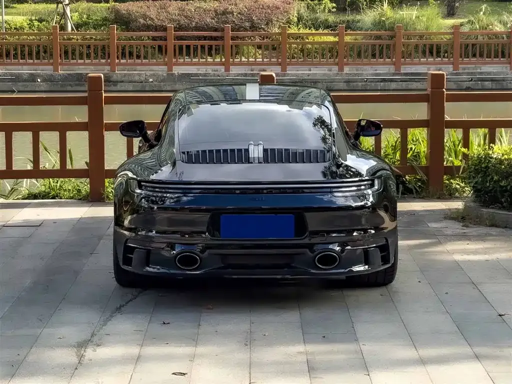 Porsche 911 2022 из CN, фото 6