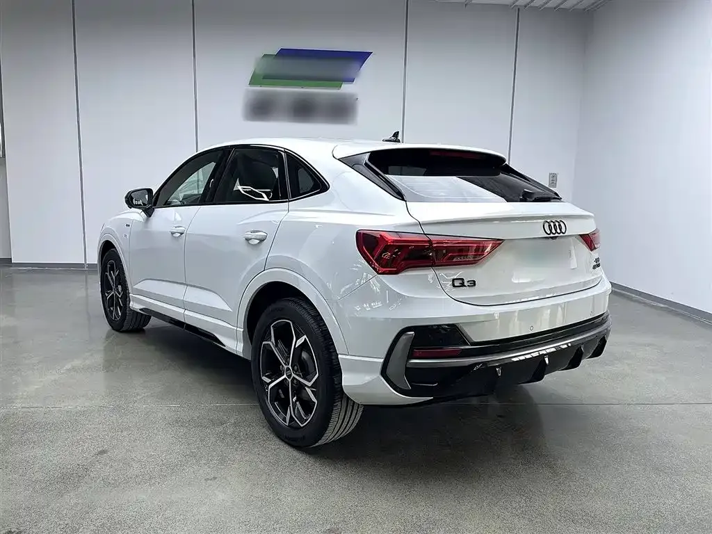 Audi Q3 Sportback 2024 из CN, фото 10