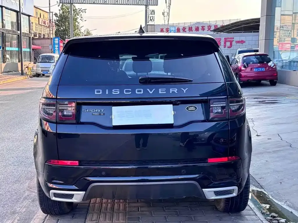 Land Rover Discovery Sport — фото 8