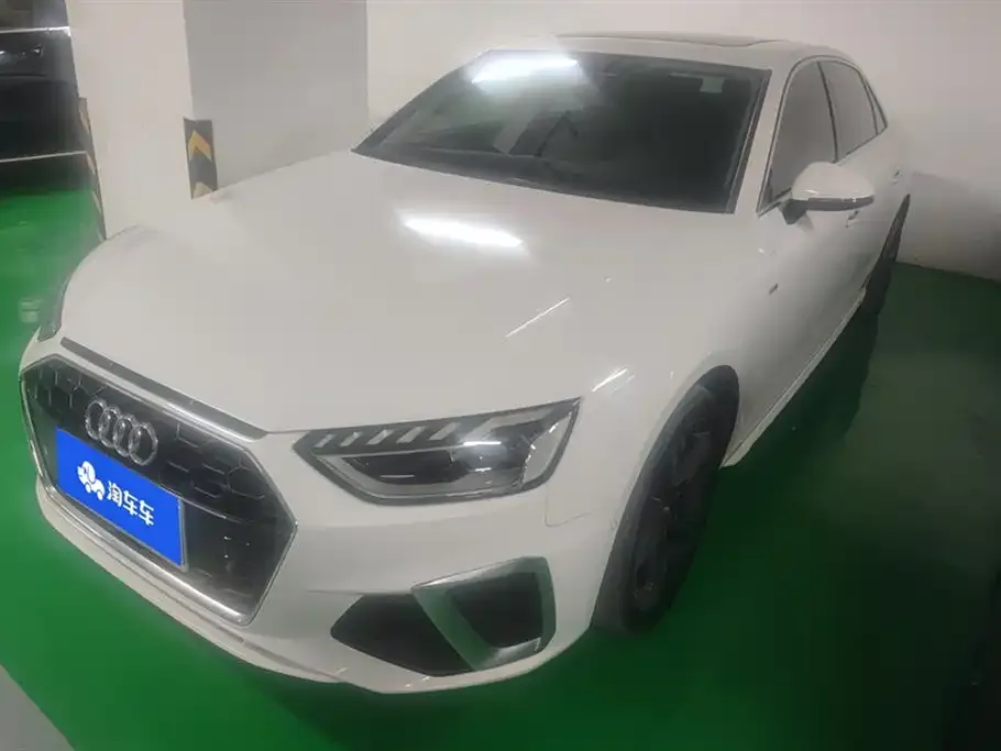 Audi A4L 2021 из CN, фото 1
