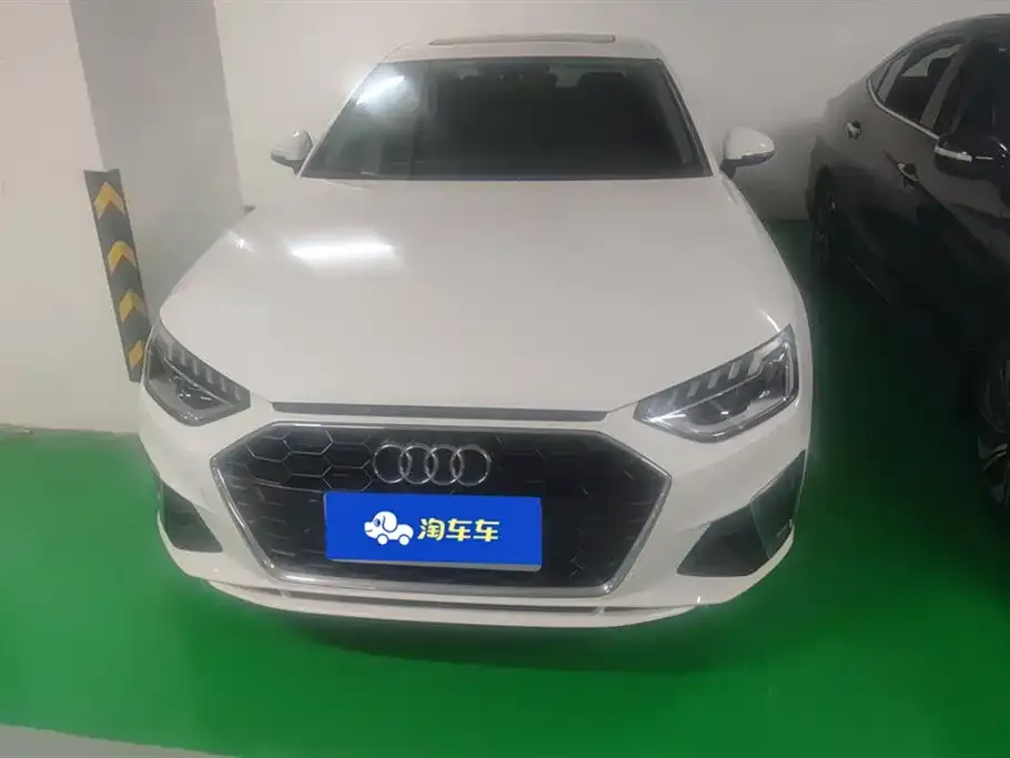 Audi A4L 2021 из CN, фото 2