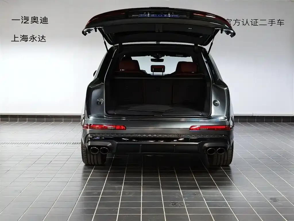 Audi SQ7 2024 из CN, фото 7