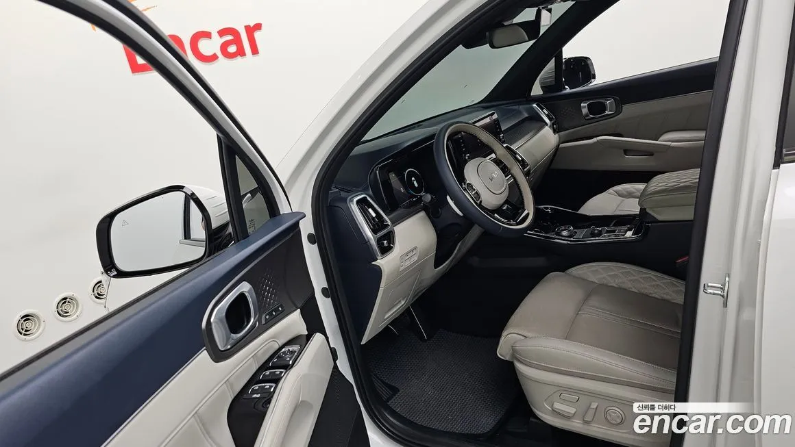 Kia Sorento — фото 10