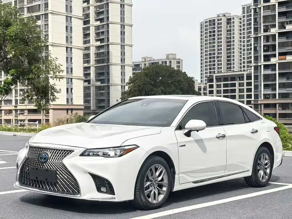 Toyota Avalon 2021 из CN, фото 1