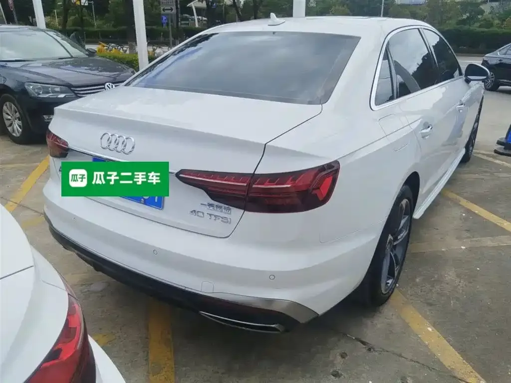 Audi A4L 2024 из CN, фото 7