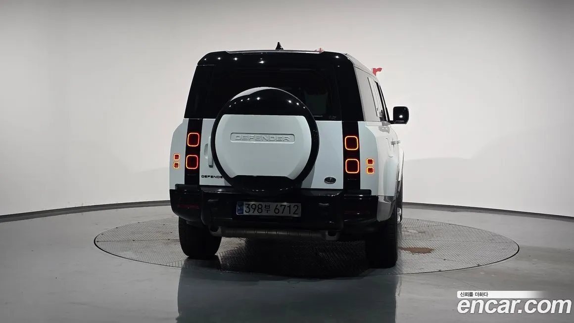 Land Rover Defender 2023 из KR, фото 4