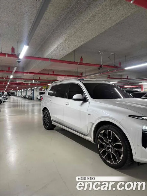 BMW X7 2024 из KR, фото 3