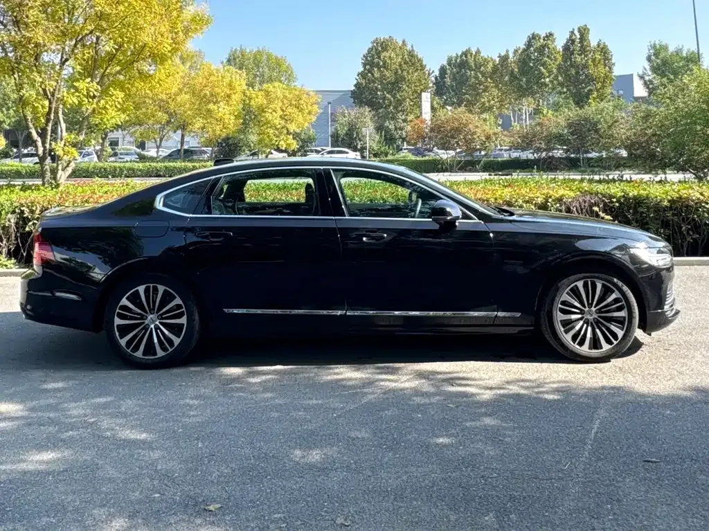 Volvo S90 PHEV — фото 4