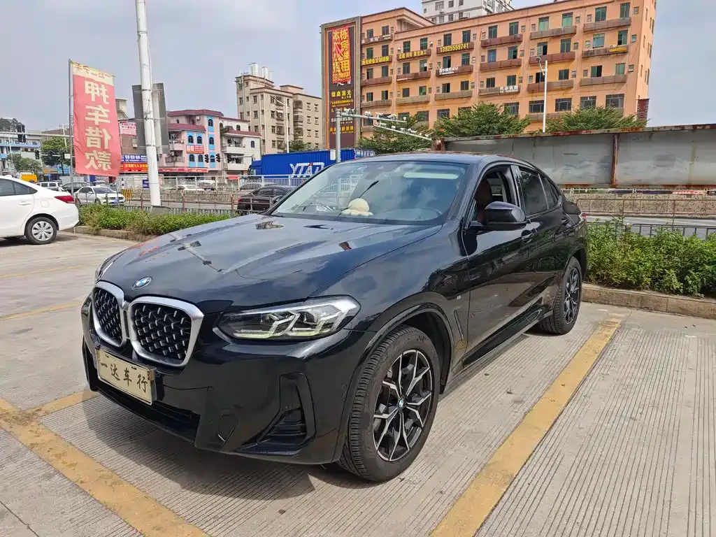 BMW X4 2022 из CN, фото 1