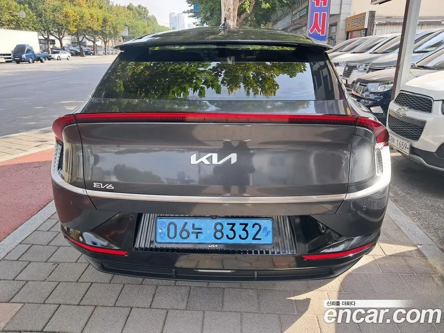 Kia EV6 — фото 3