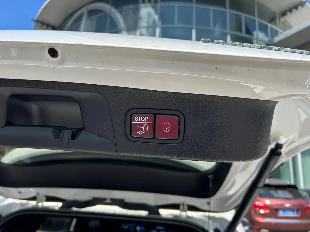 Mercedes-Benz EQA 2025 из CN, фото 6