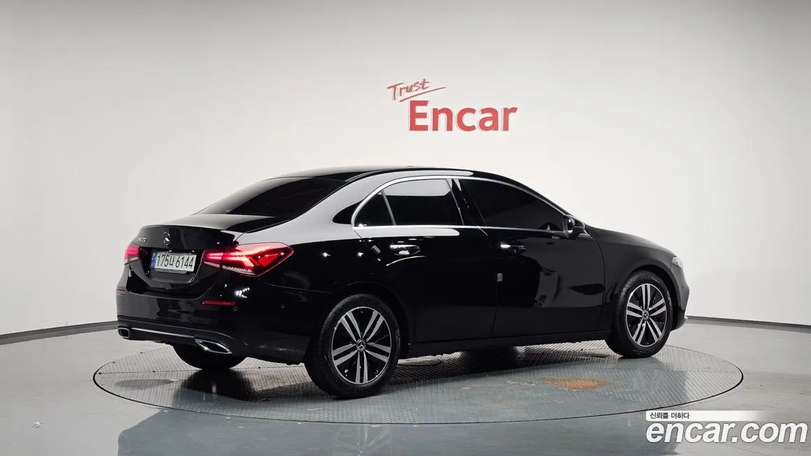 Mercedes-Benz A-Class — фото 2